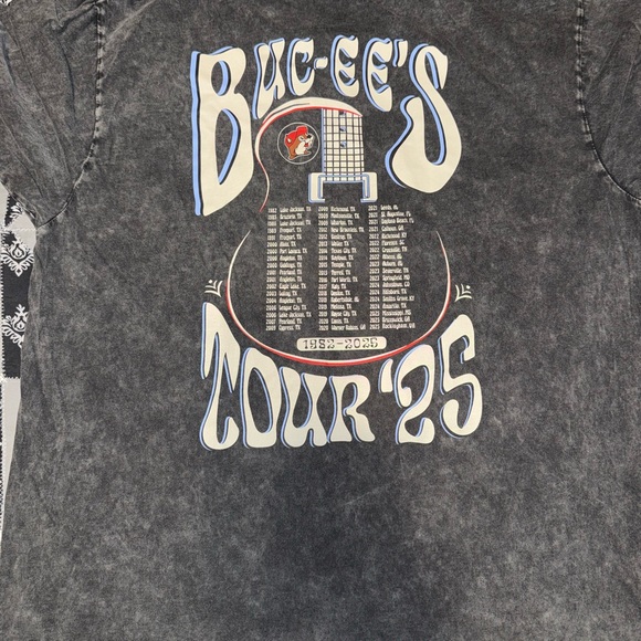 LOT of 10 buccees shirts - Picture 4 of 11